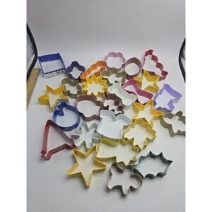 WILTON Metal Cookie Cutters VARYING SHAPES | Circle Helment Heart Star